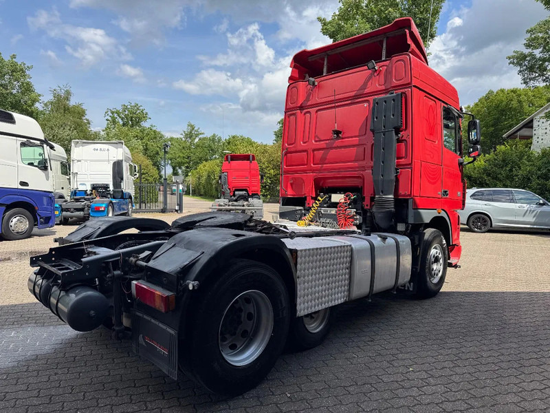 DAF XF 105.460 6X2 Midlift Hydrauliek Airco NL Truck - Vetopöytäauto: kuva DAF XF 105.460 6X2 Midlift Hydrauliek Airco NL Truck - Vetopöytäauto DAF XF 105.460 6X2 Midlift Hydrauliek Airco NL Truck - Vetopöytäauto: kuva DAF XF 105.460 6X2 Midlift Hydrauliek Airco NL Truck - Vetopöytäauto