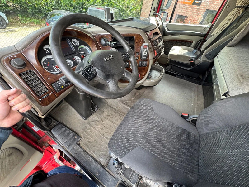 DAF XF 105.460 6X2 Midlift Hydrauliek Airco NL Truck - Vetopöytäauto: kuva DAF XF 105.460 6X2 Midlift Hydrauliek Airco NL Truck - Vetopöytäauto DAF XF 105.460 6X2 Midlift Hydrauliek Airco NL Truck - Vetopöytäauto: kuva DAF XF 105.460 6X2 Midlift Hydrauliek Airco NL Truck - Vetopöytäauto