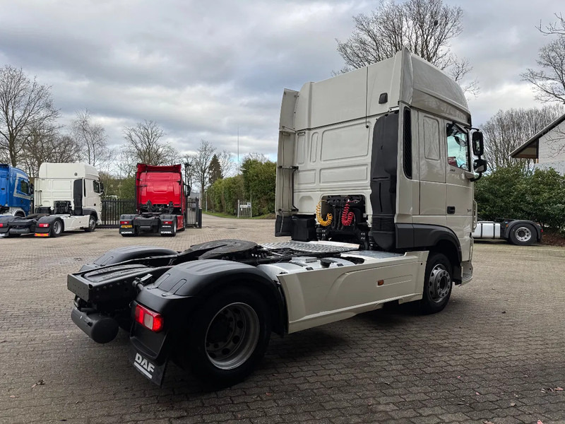 DAF XF 480 SSC Super Space 2x tank 427.170KM ACC LED - Vetopöytäauto: kuva DAF XF 480 SSC Super Space 2x tank 427.170KM ACC LED - Vetopöytäauto DAF XF 480 SSC Super Space 2x tank 427.170KM ACC LED - Vetopöytäauto: kuva DAF XF 480 SSC Super Space 2x tank 427.170KM ACC LED - Vetopöytäauto
