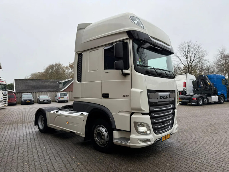 DAF XF 480 SSC Super Space 2x tank LED 261.452KM! ACC NL Truck APK/TUV 17-04-2026 - Vetopöytäauto: kuva DAF XF 480 SSC Super Space 2x tank LED 261.452KM! ACC NL Truck APK/TUV 17-04-2026 - Vetopöytäauto DAF XF 480 SSC Super Space 2x tank LED 261.452KM! ACC NL Truck APK/TUV 17-04-2026 - Vetopöytäauto: kuva DAF XF 480 SSC Super Space 2x tank LED 261.452KM! ACC NL Truck APK/TUV 17-04-2026 - Vetopöytäauto