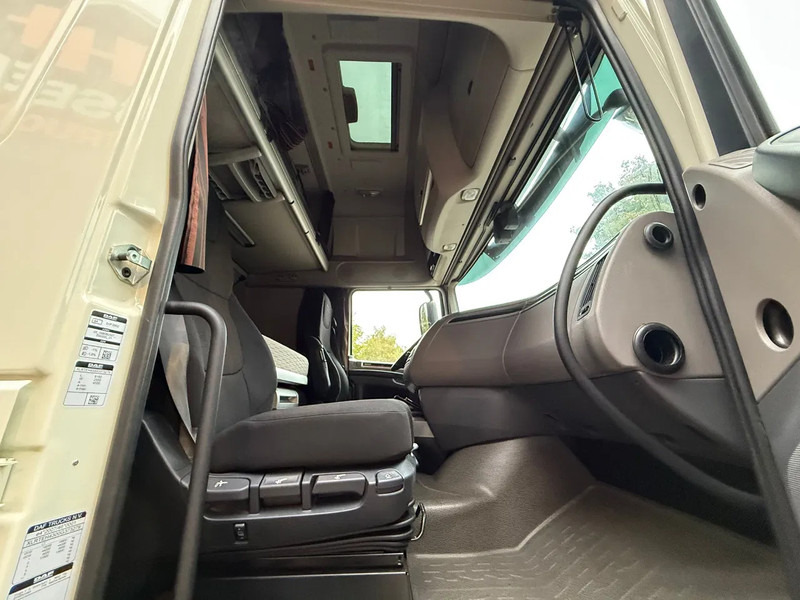 DAF XF 480 SSC Super Space 2x tank LED 342.440KM! NL Truck - Vetopöytäauto: kuva DAF XF 480 SSC Super Space 2x tank LED 342.440KM! NL Truck - Vetopöytäauto DAF XF 480 SSC Super Space 2x tank LED 342.440KM! NL Truck - Vetopöytäauto: kuva DAF XF 480 SSC Super Space 2x tank LED 342.440KM! NL Truck - Vetopöytäauto