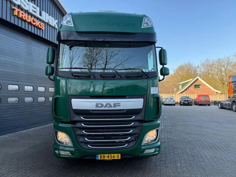 DAF XF 510 SSC Super Space Retarder 665.300KM! Standklima Hydraulic - Vetopöytäauto: kuva DAF XF 510 SSC Super Space Retarder 665.300KM! Standklima Hydraulic - Vetopöytäauto DAF XF 510 SSC Super Space Retarder 665.300KM! Standklima Hydraulic - Vetopöytäauto: kuva DAF XF 510 SSC Super Space Retarder 665.300KM! Standklima Hydraulic - Vetopöytäauto