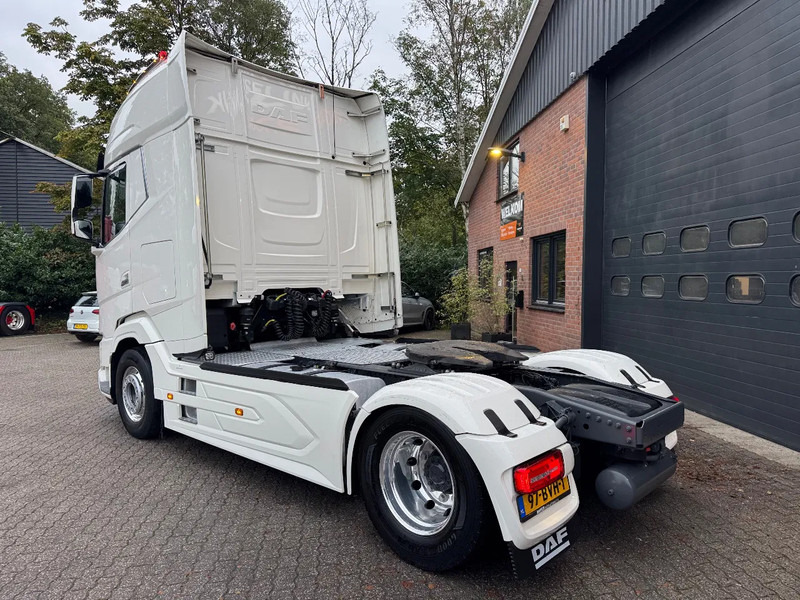 DAF XG+ 480 Standairco 2X tank Alcoa Leder, Full - Top condition 276.240KM - Vetopöytäauto: kuva DAF XG+ 480 Standairco 2X tank Alcoa Leder, Full - Top condition 276.240KM - Vetopöytäauto DAF XG+ 480 Standairco 2X tank Alcoa Leder, Full - Top condition 276.240KM - Vetopöytäauto: kuva DAF XG+ 480 Standairco 2X tank Alcoa Leder, Full - Top condition 276.240KM - Vetopöytäauto