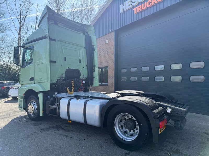 Mercedes-Benz Actros 1936 4X2 Streamspace Xenon NL Truck - Vetopöytäauto: kuva Mercedes-Benz Actros 1936 4X2 Streamspace Xenon NL Truck - Vetopöytäauto Mercedes-Benz Actros 1936 4X2 Streamspace Xenon NL Truck - Vetopöytäauto: kuva Mercedes-Benz Actros 1936 4X2 Streamspace Xenon NL Truck - Vetopöytäauto