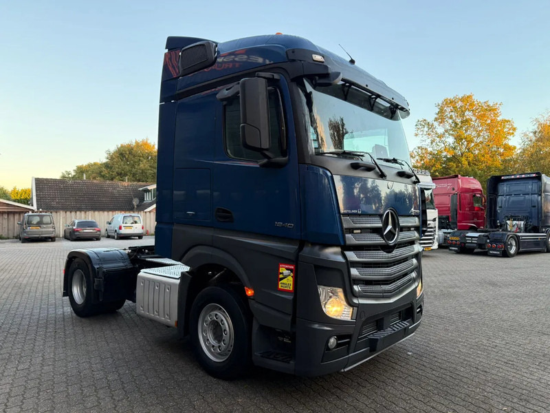 Mercedes-Benz Actros 1940 4x2 Streamspace Spoilers 722.835KM - Vetopöytäauto: kuva Mercedes-Benz Actros 1940 4x2 Streamspace Spoilers 722.835KM - Vetopöytäauto Mercedes-Benz Actros 1940 4x2 Streamspace Spoilers 722.835KM - Vetopöytäauto: kuva Mercedes-Benz Actros 1940 4x2 Streamspace Spoilers 722.835KM - Vetopöytäauto