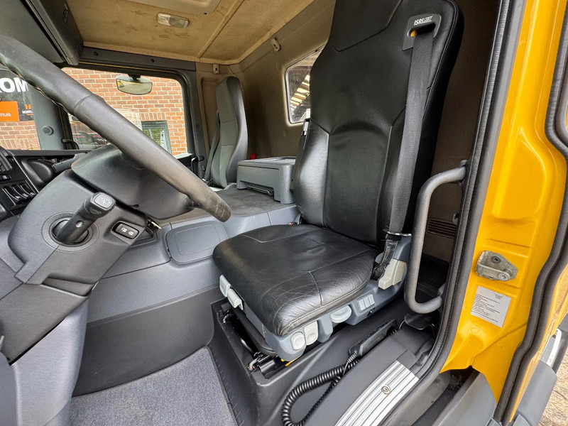 Scania P280 4X2 Dagcabine Airco EURO 6 NL Truck - Vetopöytäauto: kuva Scania P280 4X2 Dagcabine Airco EURO 6 NL Truck - Vetopöytäauto Scania P280 4X2 Dagcabine Airco EURO 6 NL Truck - Vetopöytäauto: kuva Scania P280 4X2 Dagcabine Airco EURO 6 NL Truck - Vetopöytäauto