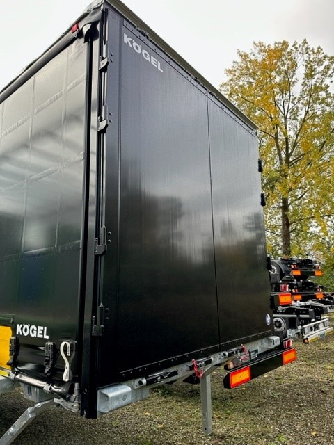 Kögel BDF-System, 7.450 mm lang - Vaihtokori - pressukapelli: kuva Kögel BDF-System, 7.450 mm lang - Vaihtokori - pressukapelli Kögel BDF-System, 7.450 mm lang - Vaihtokori - pressukapelli: kuva Kögel BDF-System, 7.450 mm lang - Vaihtokori - pressukapelli