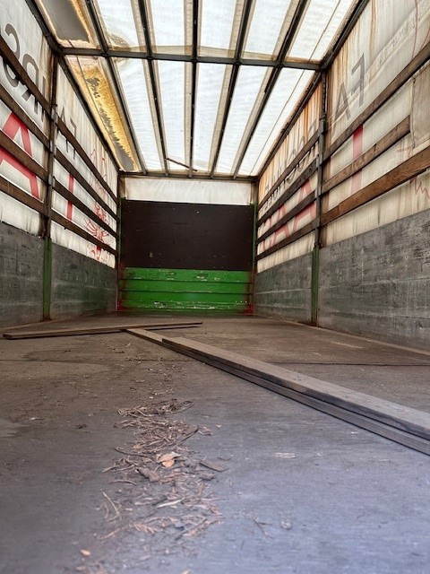 Krone niedrige Türen, Farbe: rot - Vaihtokori - pressukapelli: kuva Krone niedrige Türen, Farbe: rot - Vaihtokori - pressukapelli Krone niedrige Türen, Farbe: rot - Vaihtokori - pressukapelli: kuva Krone niedrige Türen, Farbe: rot - Vaihtokori - pressukapelli