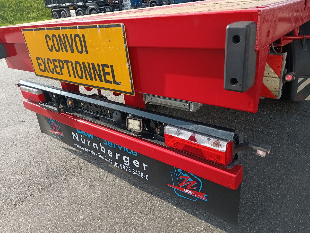 Schwarzmüller 3-A TELE-Plateau TRIDEC  REIFEN/BREMSE/LACK/TÜV - Lavapuoliperävaunu: kuva  Schwarzmüller 3-A TELE-Plateau TRIDEC  REIFEN/BREMSE/LACK/TÜV - Lavapuoliperävaunu Schwarzmüller 3-A TELE-Plateau TRIDEC  REIFEN/BREMSE/LACK/TÜV - Lavapuoliperävaunu: kuva  Schwarzmüller 3-A TELE-Plateau TRIDEC  REIFEN/BREMSE/LACK/TÜV - Lavapuoliperävaunu