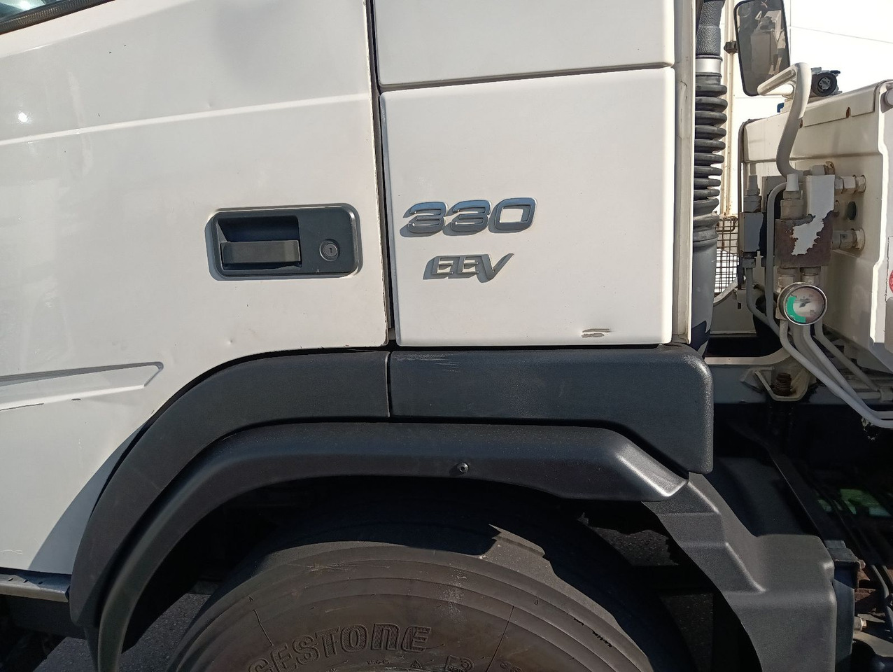 Volvo FMX 330 4x2 MEILLER TAK10 VOLVO Service TOP! EEV - Kippiauto kuorma-auto: kuva Volvo FMX 330 4x2 MEILLER TAK10 VOLVO Service TOP! EEV - Kippiauto kuorma-auto Volvo FMX 330 4x2 MEILLER TAK10 VOLVO Service TOP! EEV - Kippiauto kuorma-auto: kuva Volvo FMX 330 4x2 MEILLER TAK10 VOLVO Service TOP! EEV - Kippiauto kuorma-auto