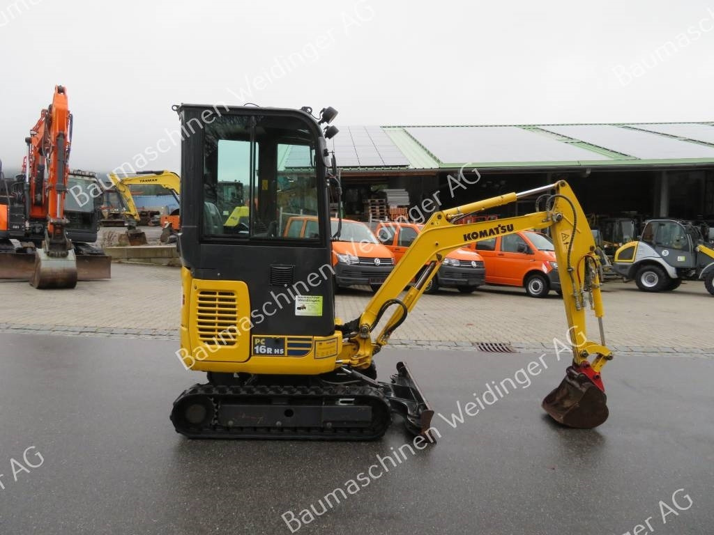 Komatsu PC 16 - Minikuormaaja: kuva Komatsu PC 16 - Minikuormaaja Komatsu PC 16 - Minikuormaaja: kuva Komatsu PC 16 - Minikuormaaja
