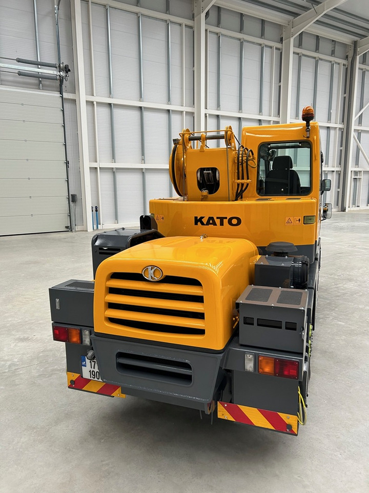 KATO CR-130Ri - 13 Ton City Crane in Excellent Condition - Ajoneuvonosturi: kuva KATO CR-130Ri - 13 Ton City Crane in Excellent Condition - Ajoneuvonosturi KATO CR-130Ri - 13 Ton City Crane in Excellent Condition - Ajoneuvonosturi: kuva KATO CR-130Ri - 13 Ton City Crane in Excellent Condition - Ajoneuvonosturi