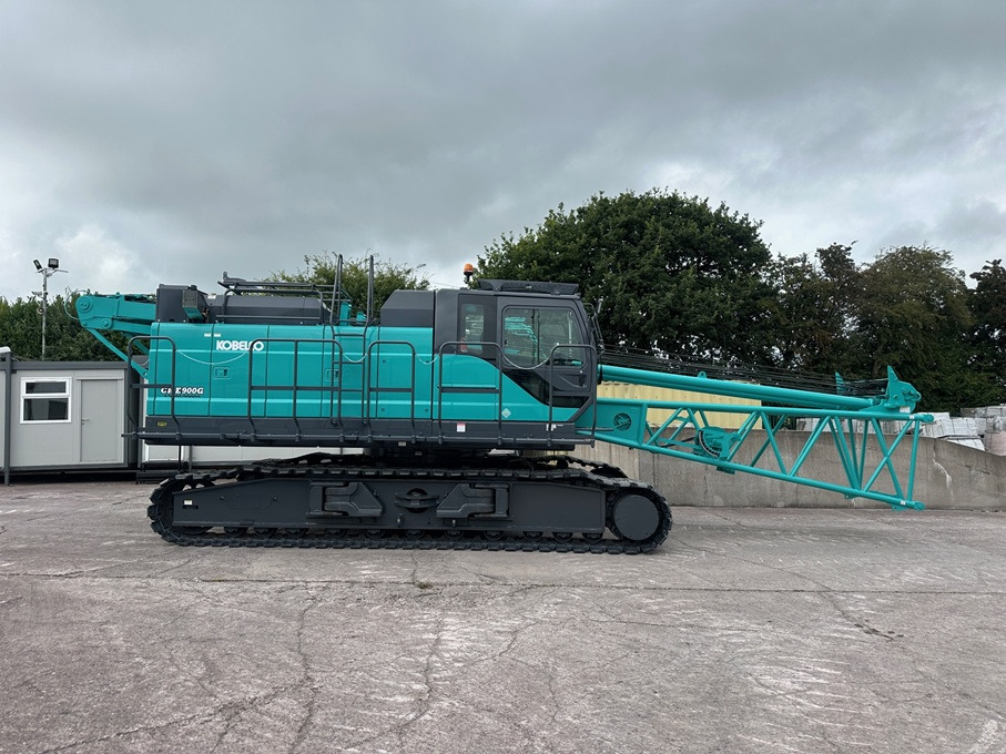 KOBELCO CKE900G-2 - 100 Ton Crawler Crane - Excellent Condition - Telaketjunosturi: kuva KOBELCO CKE900G-2 - 100 Ton Crawler Crane - Excellent Condition - Telaketjunosturi KOBELCO CKE900G-2 - 100 Ton Crawler Crane - Excellent Condition - Telaketjunosturi: kuva KOBELCO CKE900G-2 - 100 Ton Crawler Crane - Excellent Condition - Telaketjunosturi