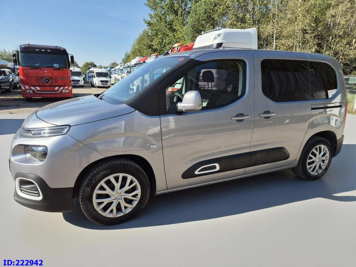 CITROEN Berlingo - Henkilöauto: kuva CITROEN Berlingo - Henkilöauto CITROEN Berlingo - Henkilöauto: kuva CITROEN Berlingo - Henkilöauto