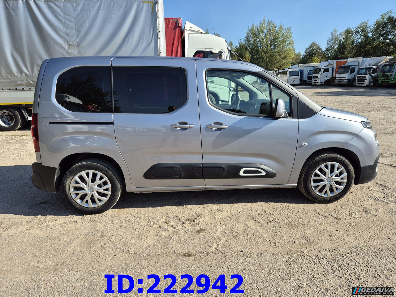CITROEN Berlingo - Henkilöauto: kuva CITROEN Berlingo - Henkilöauto CITROEN Berlingo - Henkilöauto: kuva CITROEN Berlingo - Henkilöauto