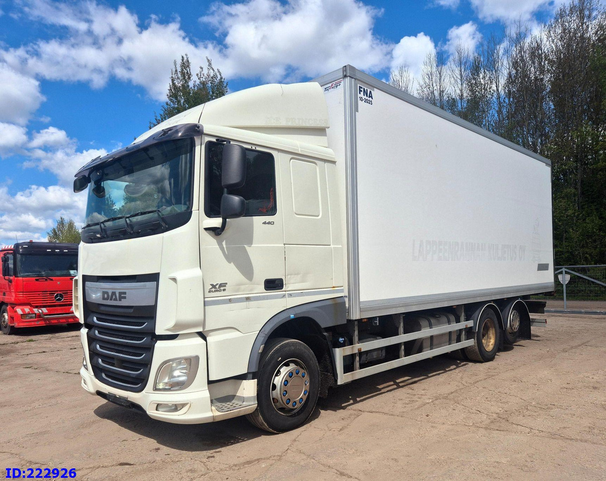 DAF XF 106 440 FAR 6x2 Euro6 - Isoterminen kuorma-auto: kuva DAF XF 106 440 FAR 6x2 Euro6 - Isoterminen kuorma-auto DAF XF 106 440 FAR 6x2 Euro6 - Isoterminen kuorma-auto: kuva DAF XF 106 440 FAR 6x2 Euro6 - Isoterminen kuorma-auto