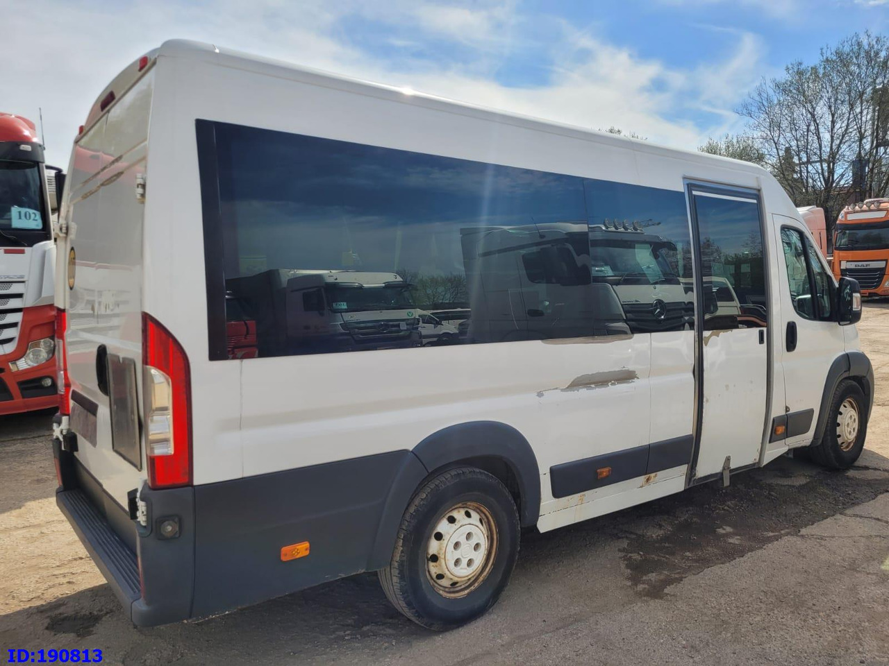 FIAT Ducato - VIP - 17 Seater - Turistibussi: kuva FIAT Ducato - VIP - 17 Seater - Turistibussi FIAT Ducato - VIP - 17 Seater - Turistibussi: kuva FIAT Ducato - VIP - 17 Seater - Turistibussi