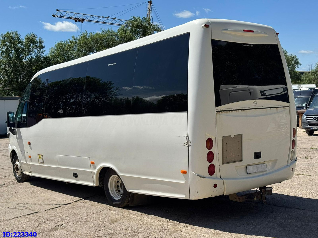 IVECO Wing Euro5 25 places - Turistibussi: kuva IVECO Wing Euro5 25 places - Turistibussi IVECO Wing Euro5 25 places - Turistibussi: kuva IVECO Wing Euro5 25 places - Turistibussi