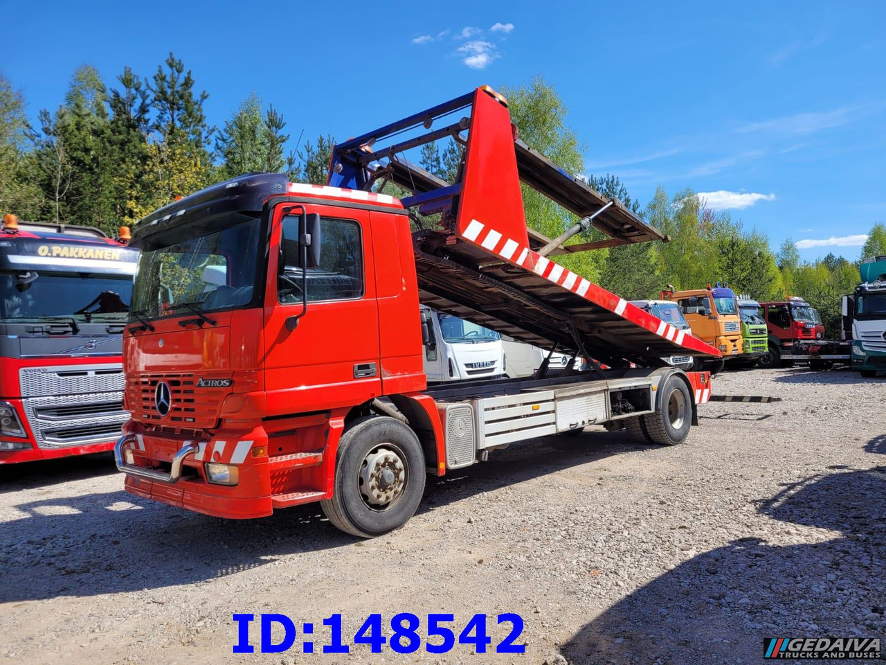 MERCEDES-BENZ Actros 1831 4x2 - Hinausauto: kuva MERCEDES-BENZ Actros 1831 4x2 - Hinausauto MERCEDES-BENZ Actros 1831 4x2 - Hinausauto: kuva MERCEDES-BENZ Actros 1831 4x2 - Hinausauto