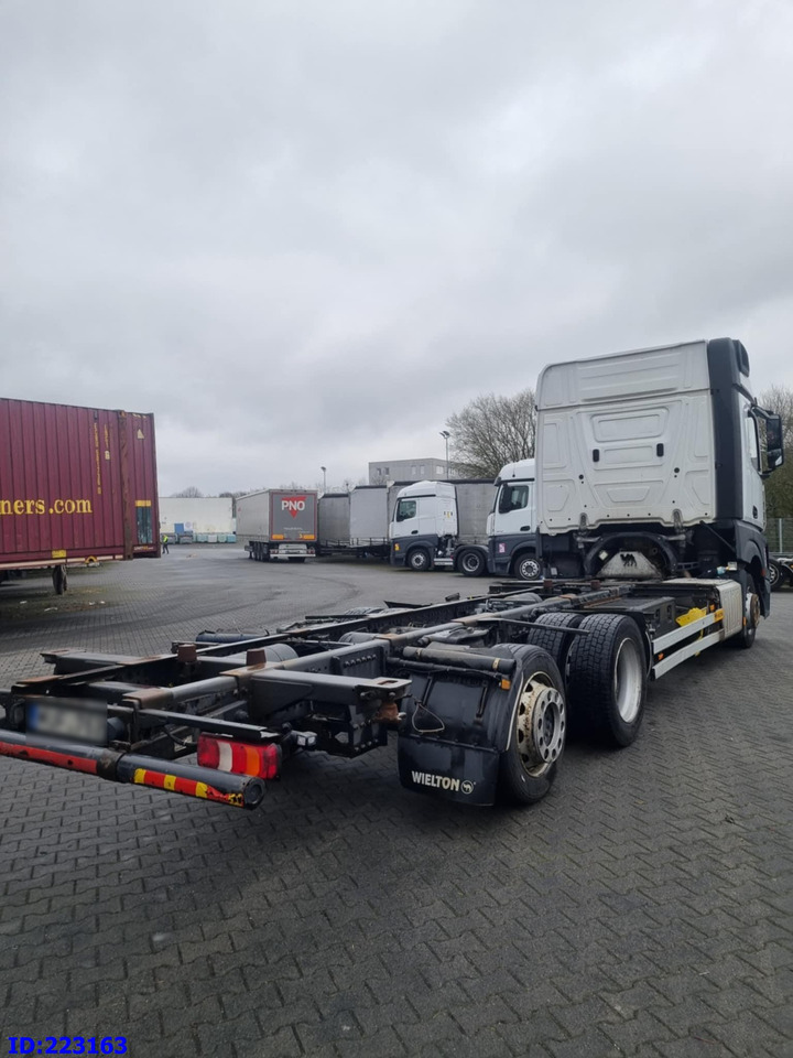 MERCEDES-BENZ Actros 2542 BDF 6x2 Euro6 - Kuorma-auto alusta: kuva MERCEDES-BENZ Actros 2542 BDF 6x2 Euro6 - Kuorma-auto alusta MERCEDES-BENZ Actros 2542 BDF 6x2 Euro6 - Kuorma-auto alusta: kuva MERCEDES-BENZ Actros 2542 BDF 6x2 Euro6 - Kuorma-auto alusta