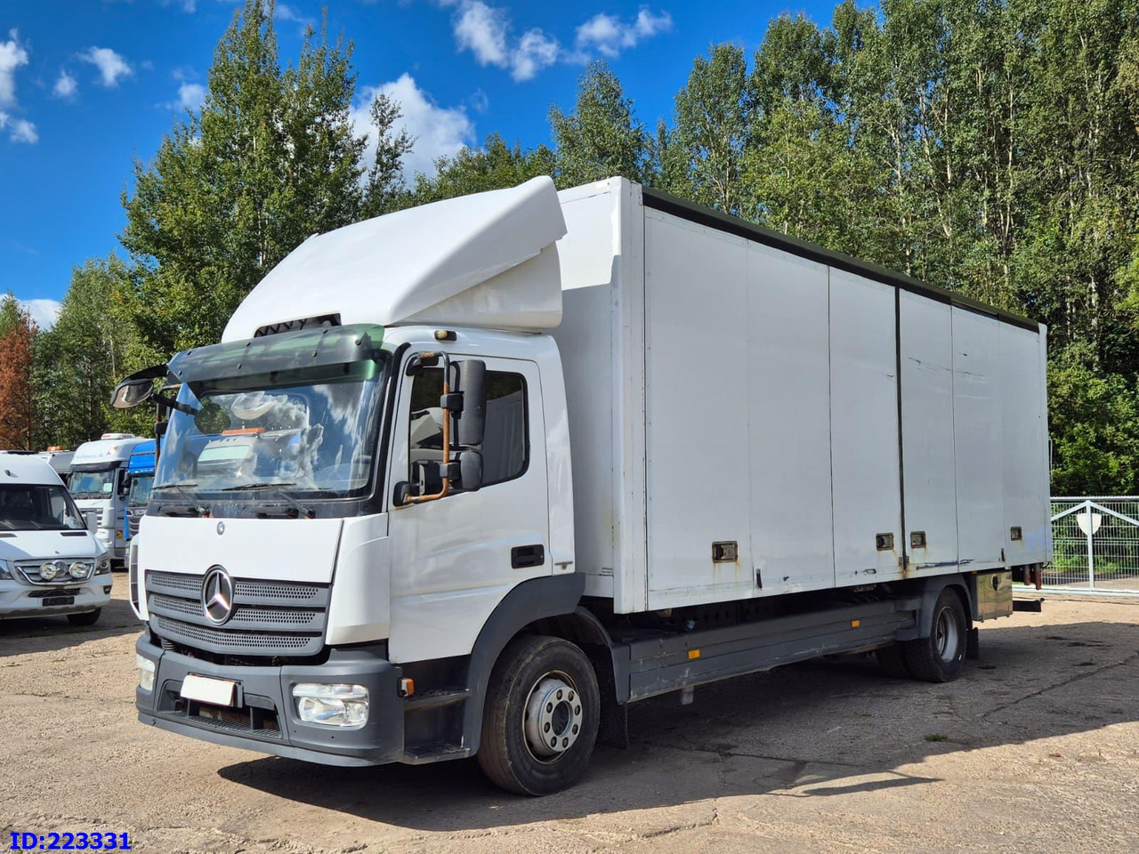 MERCEDES-BENZ Atego 1221 Euro6 (Open side box) - Isoterminen kuorma-auto: kuva MERCEDES-BENZ Atego 1221 Euro6 (Open side box) - Isoterminen kuorma-auto MERCEDES-BENZ Atego 1221 Euro6 (Open side box) - Isoterminen kuorma-auto: kuva MERCEDES-BENZ Atego 1221 Euro6 (Open side box) - Isoterminen kuorma-auto