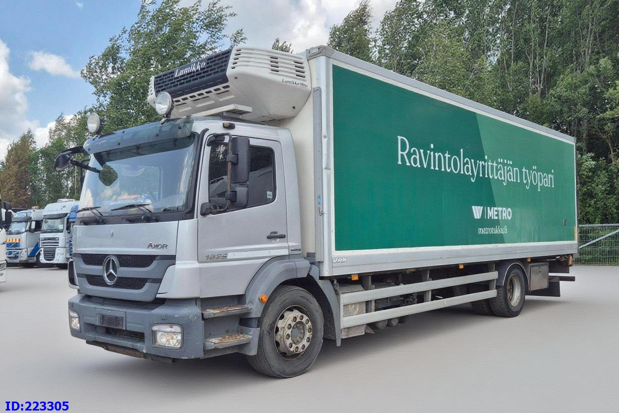 MERCEDES-BENZ Axor 1829 Euro5 Manual + Tail lift - Refrigeraattori kuorma-auto: kuva MERCEDES-BENZ Axor 1829 Euro5 Manual + Tail lift - Refrigeraattori kuorma-auto MERCEDES-BENZ Axor 1829 Euro5 Manual + Tail lift - Refrigeraattori kuorma-auto: kuva MERCEDES-BENZ Axor 1829 Euro5 Manual + Tail lift - Refrigeraattori kuorma-auto