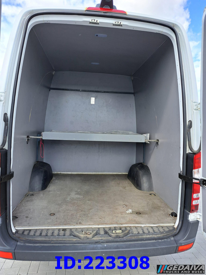 MERCEDES-BENZ Sprinter 316 Manual Euro6 - Jatko-ohjaamo kevyt kuorma-auto: kuva MERCEDES-BENZ Sprinter 316 Manual Euro6 - Jatko-ohjaamo kevyt kuorma-auto MERCEDES-BENZ Sprinter 316 Manual Euro6 - Jatko-ohjaamo kevyt kuorma-auto: kuva MERCEDES-BENZ Sprinter 316 Manual Euro6 - Jatko-ohjaamo kevyt kuorma-auto