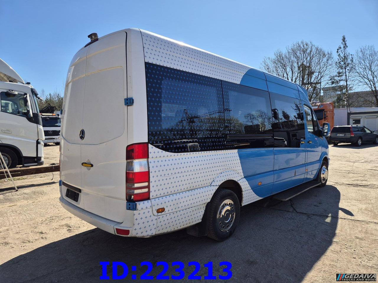 MERCEDES-BENZ Sprinter 316 VIP Euro5 - Turistibussi: kuva MERCEDES-BENZ Sprinter 316 VIP Euro5 - Turistibussi MERCEDES-BENZ Sprinter 316 VIP Euro5 - Turistibussi: kuva MERCEDES-BENZ Sprinter 316 VIP Euro5 - Turistibussi