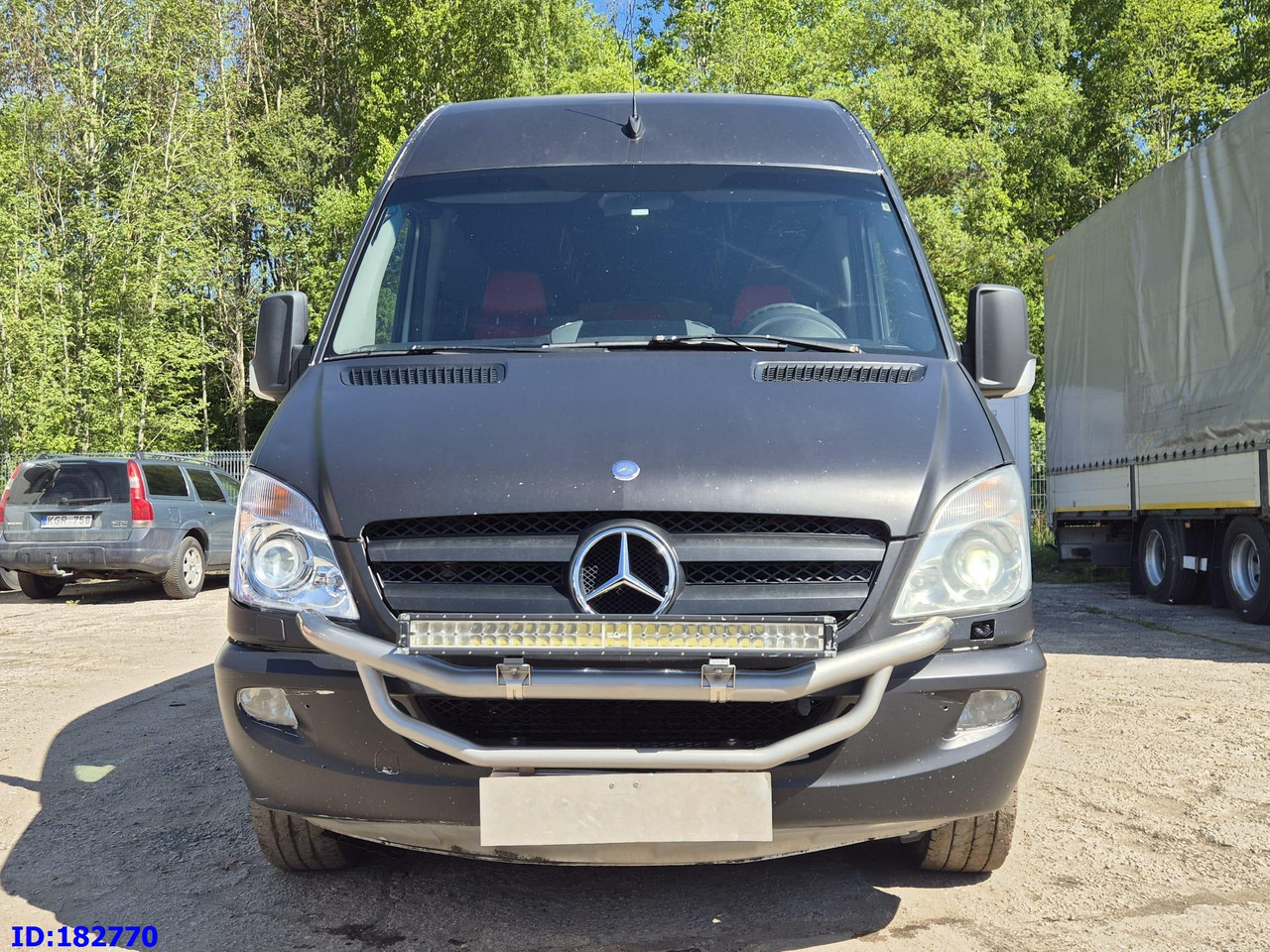 MERCEDES-BENZ Sprinter 319 VIP Euro5 - Minibussi, Pikkubussi: kuva MERCEDES-BENZ Sprinter 319 VIP Euro5 - Minibussi, Pikkubussi MERCEDES-BENZ Sprinter 319 VIP Euro5 - Minibussi, Pikkubussi: kuva MERCEDES-BENZ Sprinter 319 VIP Euro5 - Minibussi, Pikkubussi