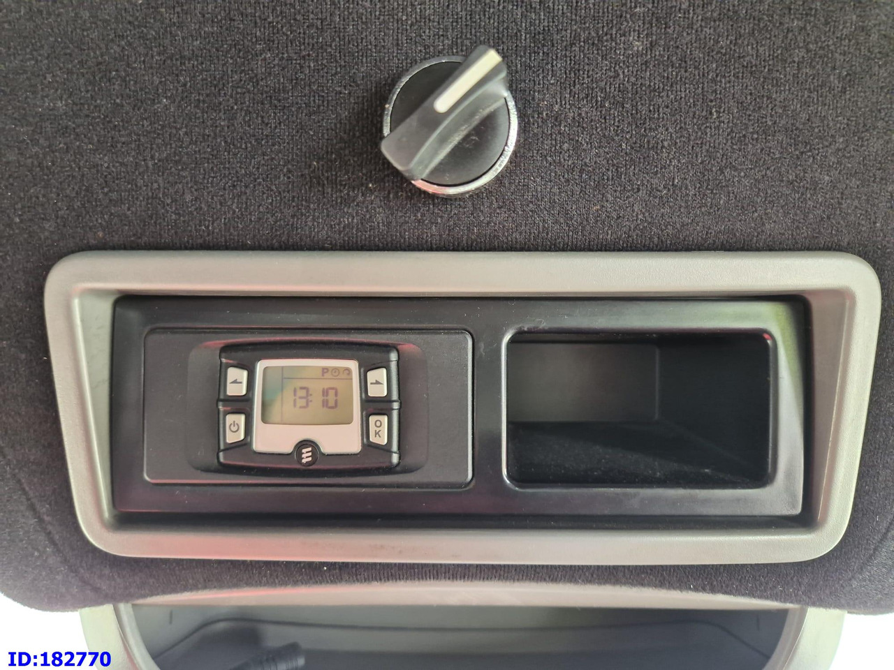 Minibussi, Pikkubussi MERCEDES-BENZ Sprinter 319 VIP Euro5: kuva Minibussi, Pikkubussi MERCEDES-BENZ Sprinter 319 VIP Euro5