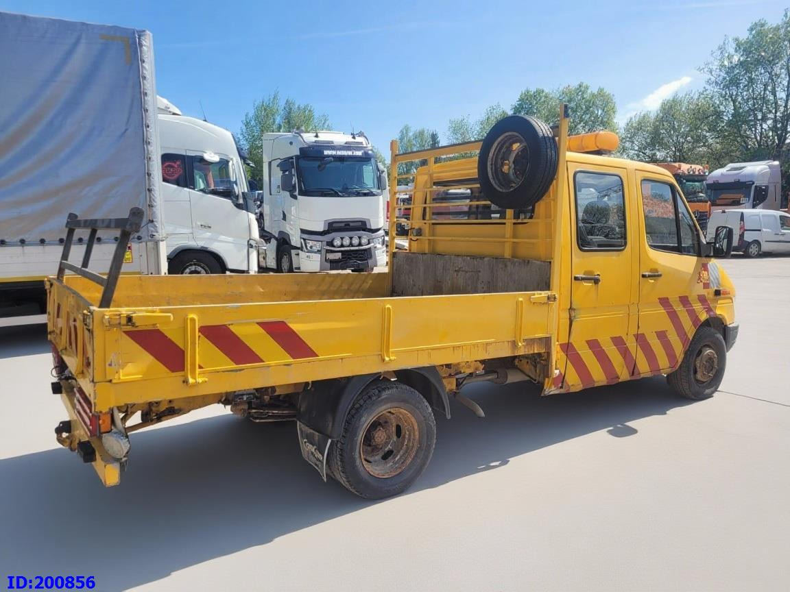 MERCEDES-BENZ Sprinter 408D - 5 Seater - Lava-kuorma-auto: kuva MERCEDES-BENZ Sprinter 408D - 5 Seater - Lava-kuorma-auto MERCEDES-BENZ Sprinter 408D - 5 Seater - Lava-kuorma-auto: kuva MERCEDES-BENZ Sprinter 408D - 5 Seater - Lava-kuorma-auto