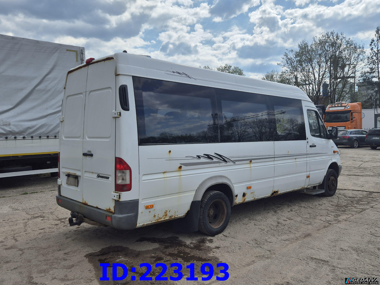 MERCEDES-BENZ Sprinter 416 VIP AC 17-seater - Turistibussi: kuva MERCEDES-BENZ Sprinter 416 VIP AC 17-seater - Turistibussi MERCEDES-BENZ Sprinter 416 VIP AC 17-seater - Turistibussi: kuva MERCEDES-BENZ Sprinter 416 VIP AC 17-seater - Turistibussi