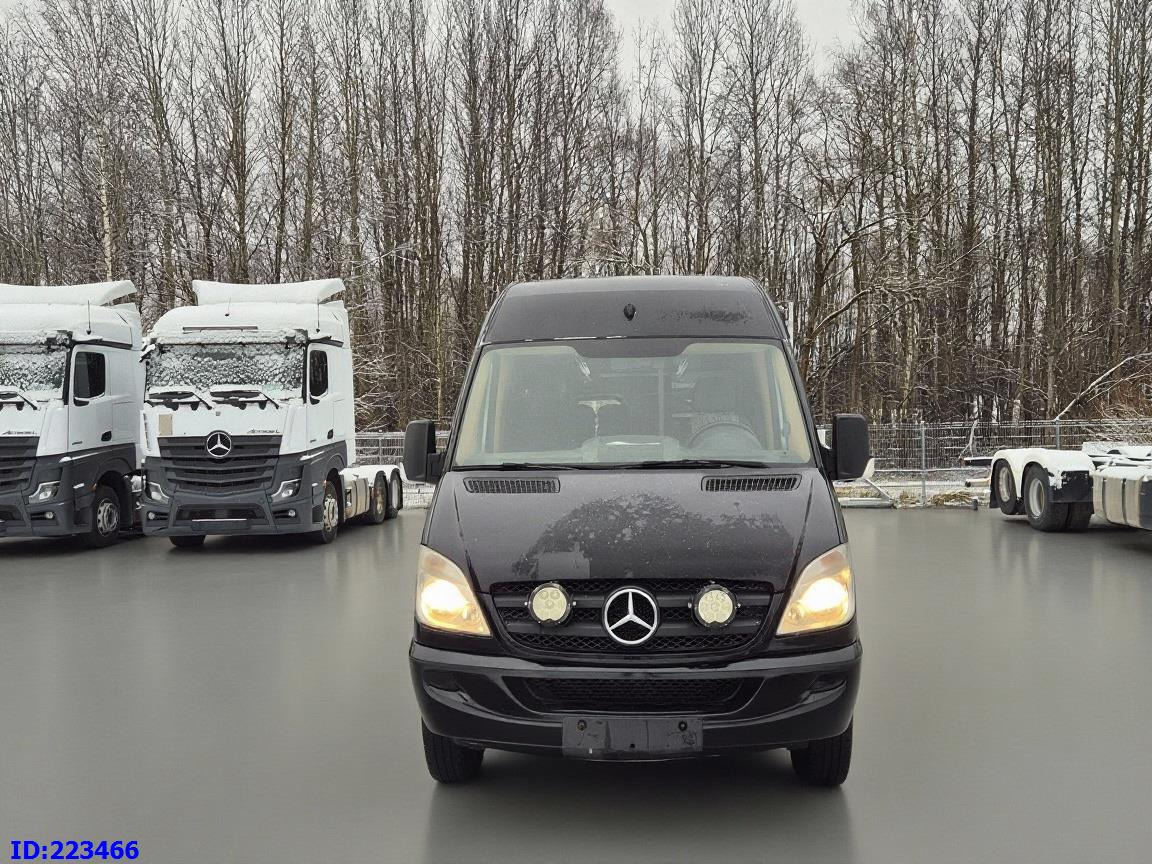 MERCEDES-BENZ Sprinter 515 VIP 24 places XXL - Turistibussi: kuva MERCEDES-BENZ Sprinter 515 VIP 24 places XXL - Turistibussi MERCEDES-BENZ Sprinter 515 VIP 24 places XXL - Turistibussi: kuva MERCEDES-BENZ Sprinter 515 VIP 24 places XXL - Turistibussi