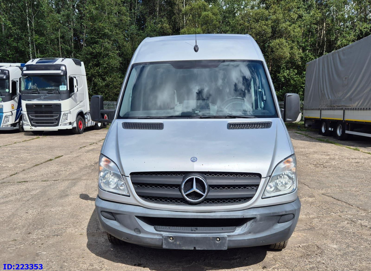 MERCEDES-BENZ Sprinter 518 - 23 Seater - Turistibussi: kuva MERCEDES-BENZ Sprinter 518 - 23 Seater - Turistibussi MERCEDES-BENZ Sprinter 518 - 23 Seater - Turistibussi: kuva MERCEDES-BENZ Sprinter 518 - 23 Seater - Turistibussi