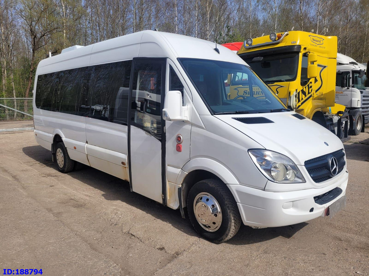 MERCEDES-BENZ Sprinter 518 - Kasten VIP - 20 Seater - Turistibussi: kuva MERCEDES-BENZ Sprinter 518 - Kasten VIP - 20 Seater - Turistibussi MERCEDES-BENZ Sprinter 518 - Kasten VIP - 20 Seater - Turistibussi: kuva MERCEDES-BENZ Sprinter 518 - Kasten VIP - 20 Seater - Turistibussi