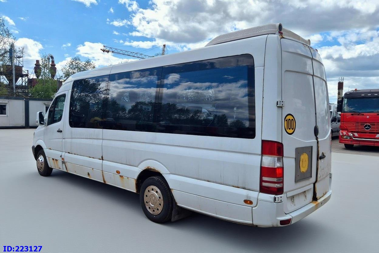 MERCEDES-BENZ Sprinter 518 - VIP -19 Seater - Minibussi, Pikkubussi: kuva MERCEDES-BENZ Sprinter 518 - VIP -19 Seater - Minibussi, Pikkubussi MERCEDES-BENZ Sprinter 518 - VIP -19 Seater - Minibussi, Pikkubussi: kuva MERCEDES-BENZ Sprinter 518 - VIP -19 Seater - Minibussi, Pikkubussi