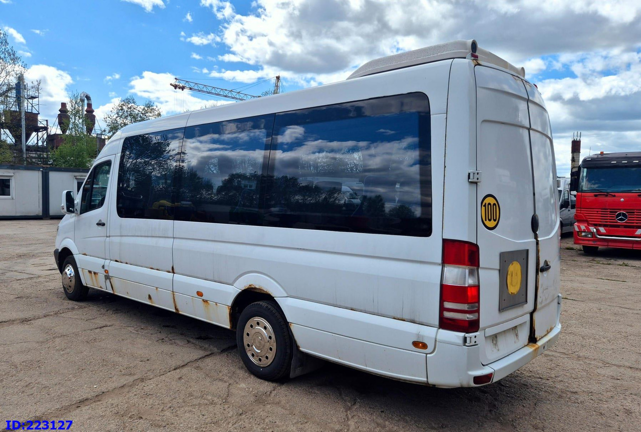 MERCEDES-BENZ Sprinter 518 - VIP -19 Seater - Turistibussi: kuva MERCEDES-BENZ Sprinter 518 - VIP -19 Seater - Turistibussi MERCEDES-BENZ Sprinter 518 - VIP -19 Seater - Turistibussi: kuva MERCEDES-BENZ Sprinter 518 - VIP -19 Seater - Turistibussi