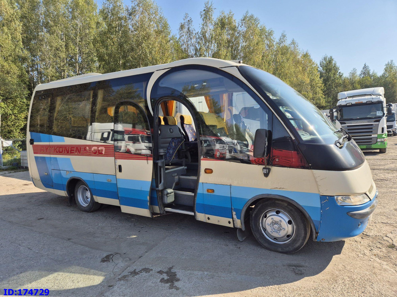 MERCEDES-BENZ Vario 815 26-Seater - Turistibussi: kuva MERCEDES-BENZ Vario 815 26-Seater - Turistibussi MERCEDES-BENZ Vario 815 26-Seater - Turistibussi: kuva MERCEDES-BENZ Vario 815 26-Seater - Turistibussi