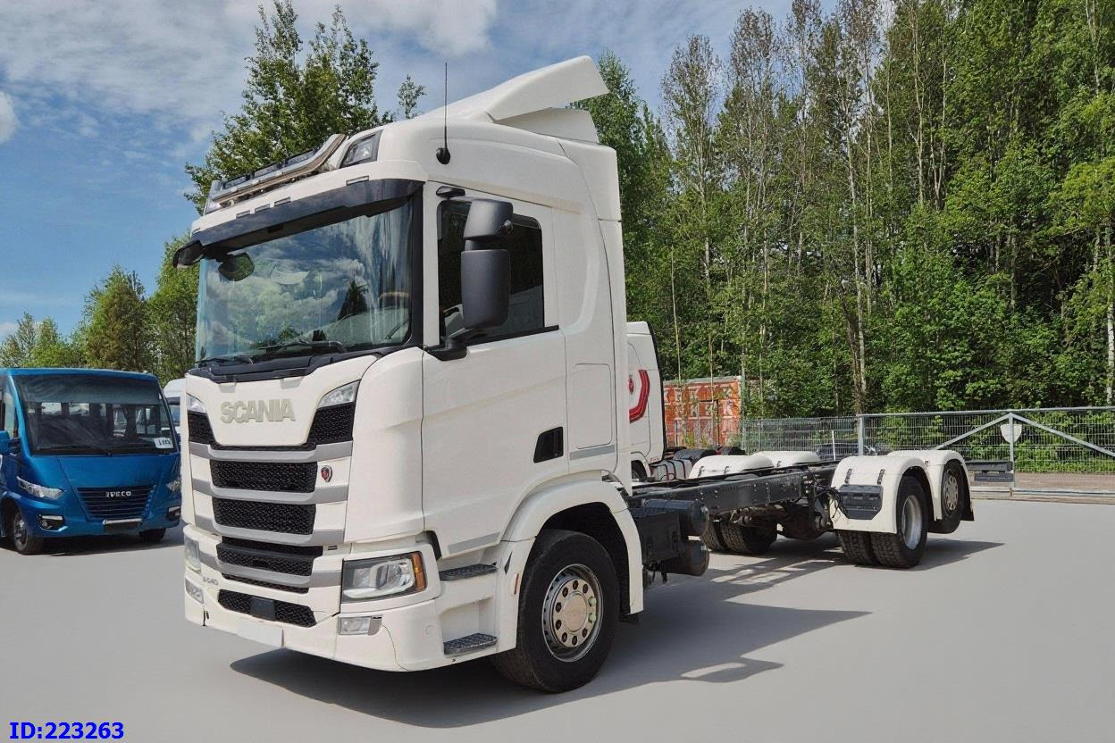 SCANIA R540 6x2 Retarder - Kuorma-auto alusta: kuva SCANIA R540 6x2 Retarder - Kuorma-auto alusta SCANIA R540 6x2 Retarder - Kuorma-auto alusta: kuva SCANIA R540 6x2 Retarder - Kuorma-auto alusta