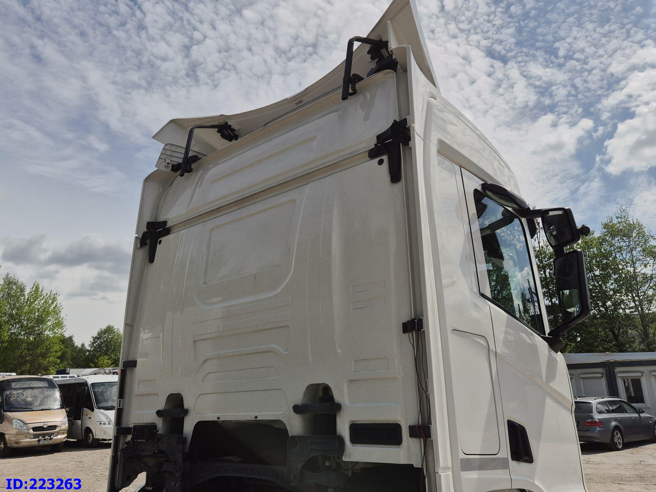 SCANIA R540 6x2 Retarder - Kuorma-auto alusta: kuva SCANIA R540 6x2 Retarder - Kuorma-auto alusta SCANIA R540 6x2 Retarder - Kuorma-auto alusta: kuva SCANIA R540 6x2 Retarder - Kuorma-auto alusta