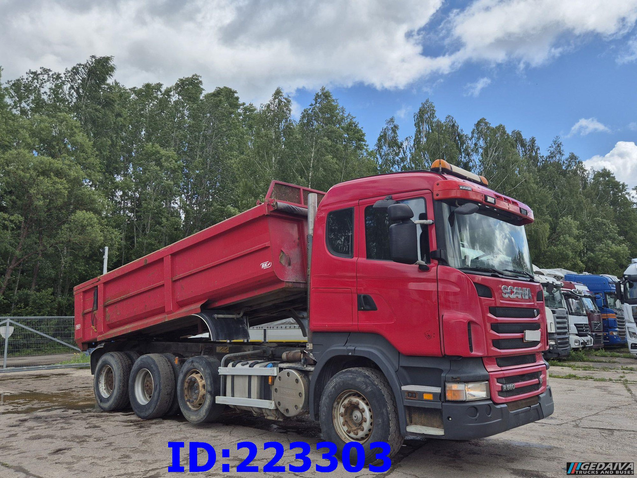 SCANIA R560 8X4 Full steel- Steering axle - Retarder - Kippiauto kuorma-auto: kuva SCANIA R560 8X4 Full steel- Steering axle - Retarder - Kippiauto kuorma-auto SCANIA R560 8X4 Full steel- Steering axle - Retarder - Kippiauto kuorma-auto: kuva SCANIA R560 8X4 Full steel- Steering axle - Retarder - Kippiauto kuorma-auto