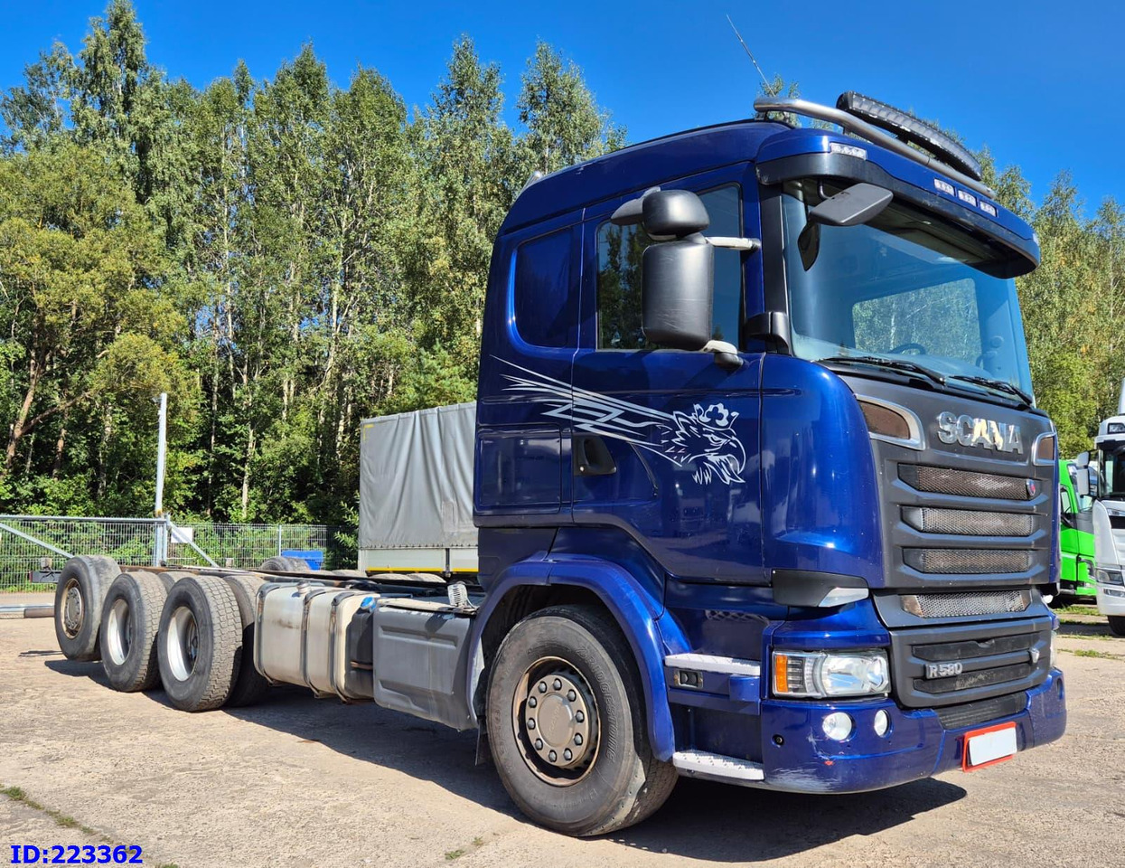 SCANIA R580 8x4 Euro6 Retarder - Kuorma-auto alusta: kuva SCANIA R580 8x4 Euro6 Retarder - Kuorma-auto alusta SCANIA R580 8x4 Euro6 Retarder - Kuorma-auto alusta: kuva SCANIA R580 8x4 Euro6 Retarder - Kuorma-auto alusta