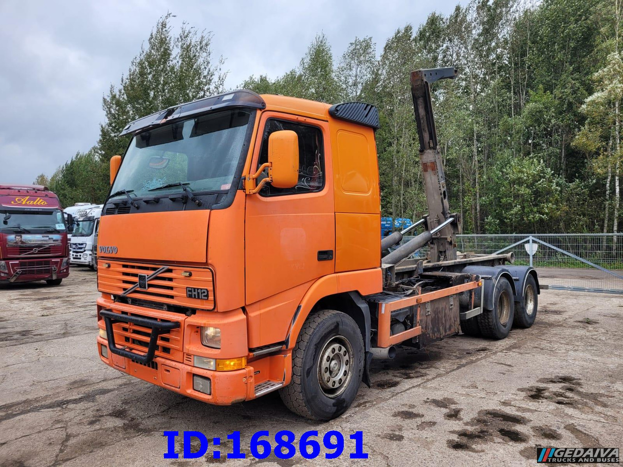VOLVO FH12 380HP 6x2 10tyre Hook Tipper - Koukkulava kuorma-auto: kuva VOLVO FH12 380HP 6x2 10tyre Hook Tipper - Koukkulava kuorma-auto VOLVO FH12 380HP 6x2 10tyre Hook Tipper - Koukkulava kuorma-auto: kuva VOLVO FH12 380HP 6x2 10tyre Hook Tipper - Koukkulava kuorma-auto