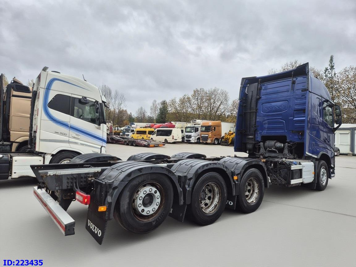 VOLVO FH13 540HP 8x4 (steering axle) - Kuorma-auto alusta: kuva VOLVO FH13 540HP 8x4 (steering axle) - Kuorma-auto alusta VOLVO FH13 540HP 8x4 (steering axle) - Kuorma-auto alusta: kuva VOLVO FH13 540HP 8x4 (steering axle) - Kuorma-auto alusta