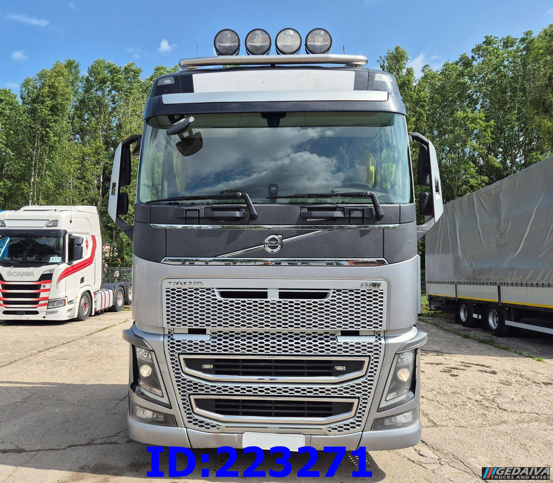 VOLVO FH16 750HP 8x4 (Steering axle / 2 axles lifting) - Puuauto: kuva VOLVO FH16 750HP 8x4 (Steering axle / 2 axles lifting) - Puuauto VOLVO FH16 750HP 8x4 (Steering axle / 2 axles lifting) - Puuauto: kuva VOLVO FH16 750HP 8x4 (Steering axle / 2 axles lifting) - Puuauto