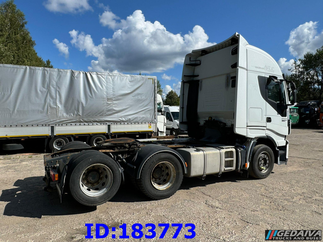 IVECO Stralis 560 6X2 Euro6 - Vetopöytäauto: kuva IVECO Stralis 560 6X2 Euro6 - Vetopöytäauto IVECO Stralis 560 6X2 Euro6 - Vetopöytäauto: kuva IVECO Stralis 560 6X2 Euro6 - Vetopöytäauto