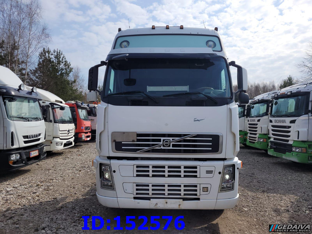 VOLVO FH13 480HP 6x2 - Vetopöytäauto: kuva VOLVO FH13 480HP 6x2 - Vetopöytäauto VOLVO FH13 480HP 6x2 - Vetopöytäauto: kuva VOLVO FH13 480HP 6x2 - Vetopöytäauto