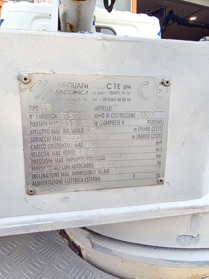 CTE Z 19 - Itsekulkevat henkilönostimet: kuva CTE Z 19 - Itsekulkevat henkilönostimet CTE Z 19 - Itsekulkevat henkilönostimet: kuva CTE Z 19 - Itsekulkevat henkilönostimet