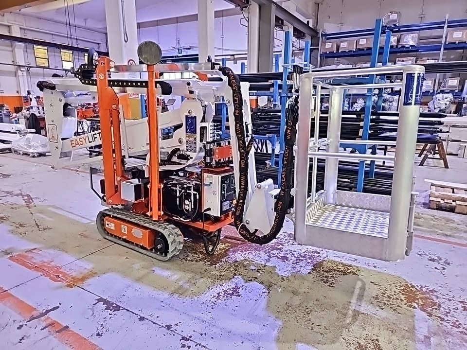 EasyLift R130 - Puomilava: kuva EasyLift R130 - Puomilava EasyLift R130 - Puomilava: kuva EasyLift R130 - Puomilava