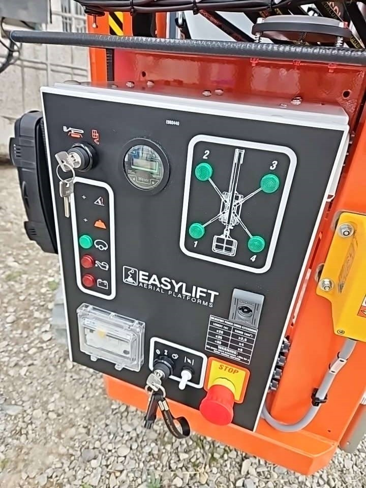 EasyLift R180 - Puomilava: kuva EasyLift R180 - Puomilava EasyLift R180 - Puomilava: kuva EasyLift R180 - Puomilava